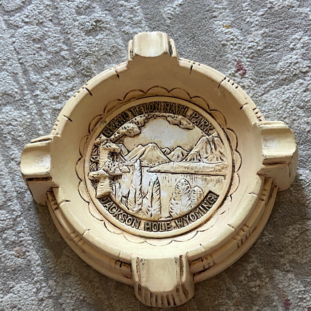 Grand Teton National Park Souvenir Ashtray - Cream